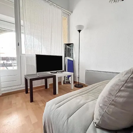 Pied-a-terre Ideal Entre Et Port Apartment *