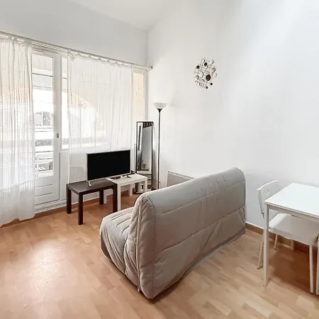 Apartment Pied-a-terre Ideal Entre Et Port